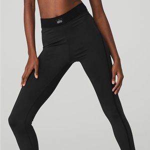 Alo Yoga Airlift High Waist 7/8 Line Up Legging